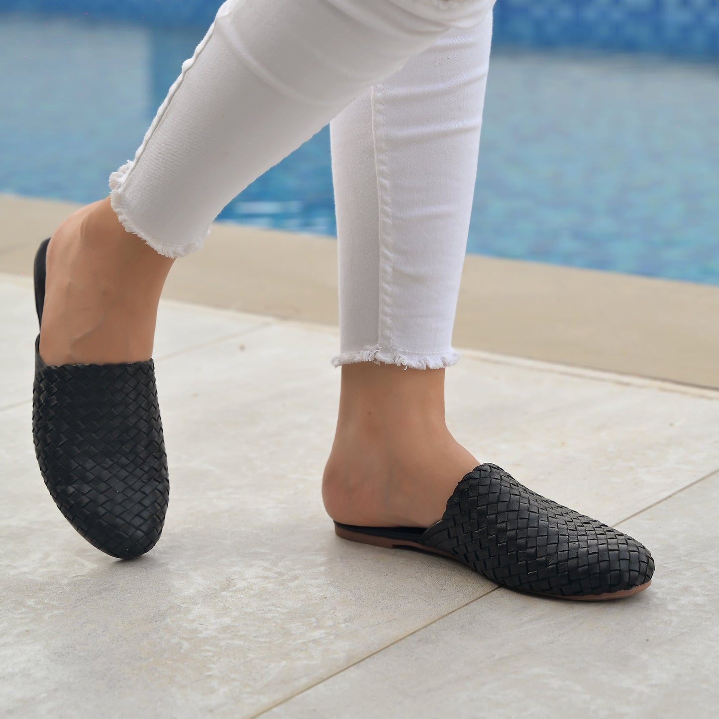 Tana-Women Handwoven Leather Mules