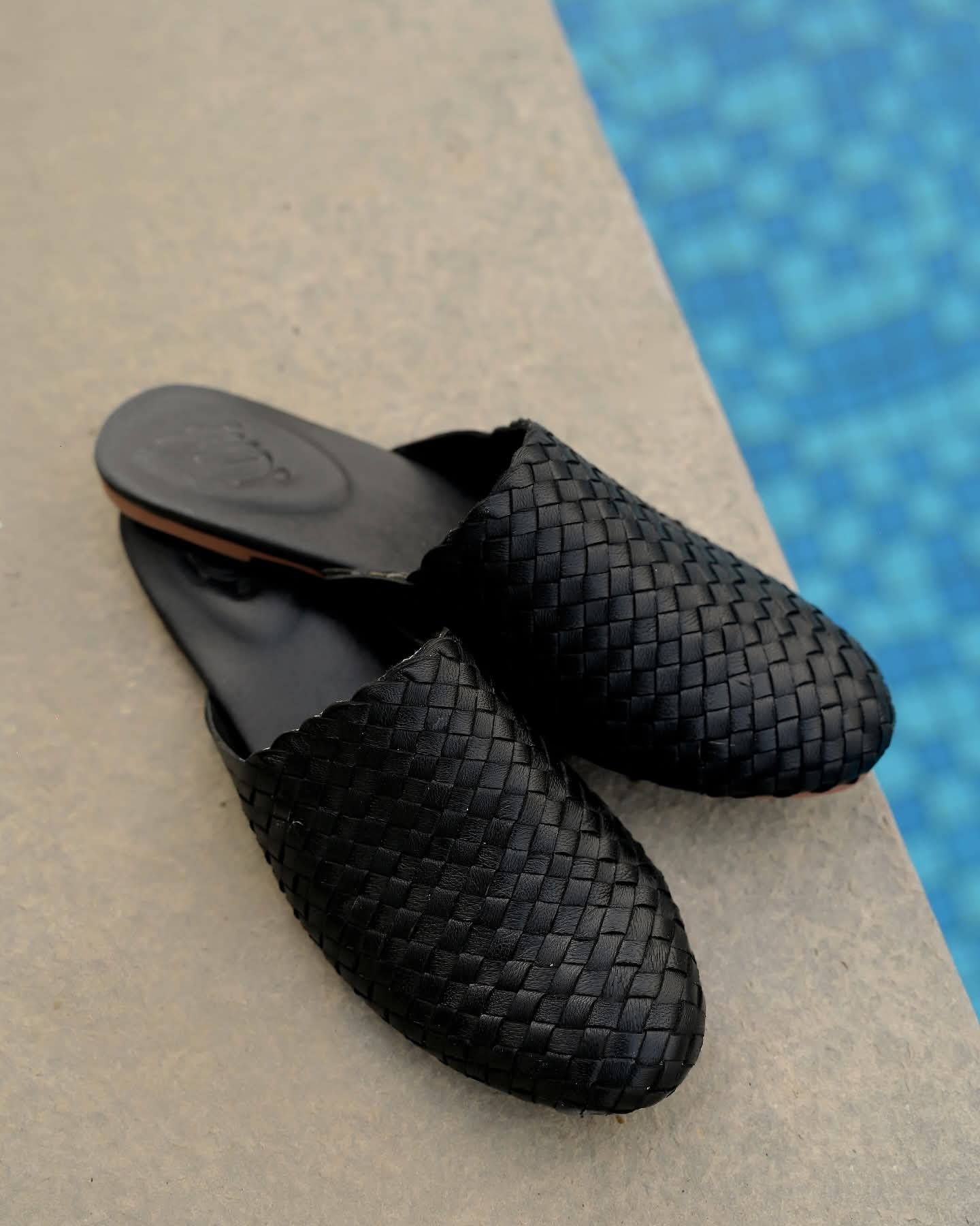 Tana-Women Handwoven Leather Mules